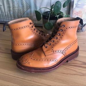 Tricker’s Stow Country Boots in Acorn